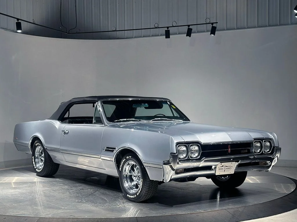 Used 1966 Silver Oldsmobile  image 84