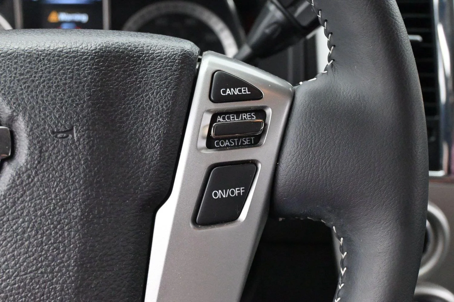 Used 2018 Brilliant Silver Nissan PRO-4X image 19
