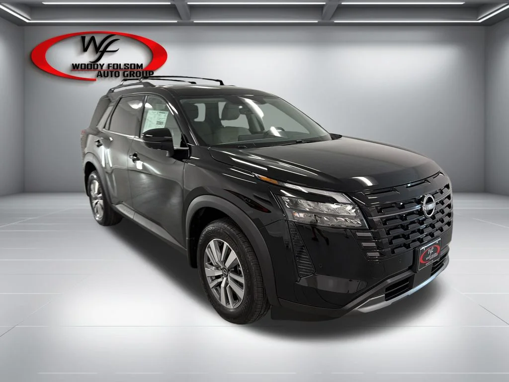 New 2026 Black Nissan SL image 3