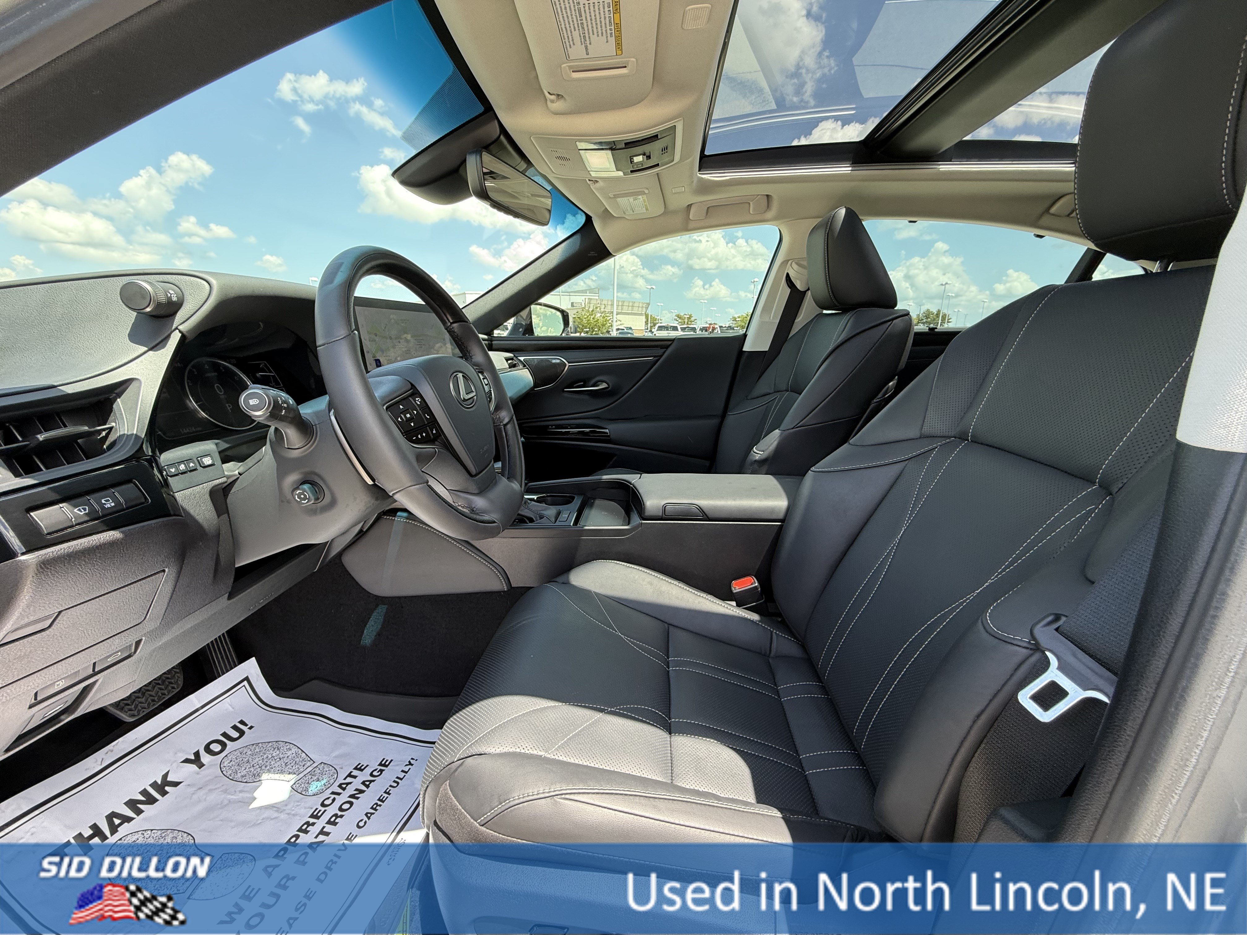 Used 2025 Iridium Lexus ES 350 Ultra Luxury image 19