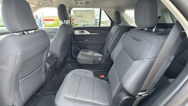 New 2026 Carbonized Gray Metallic Ford Active image 31