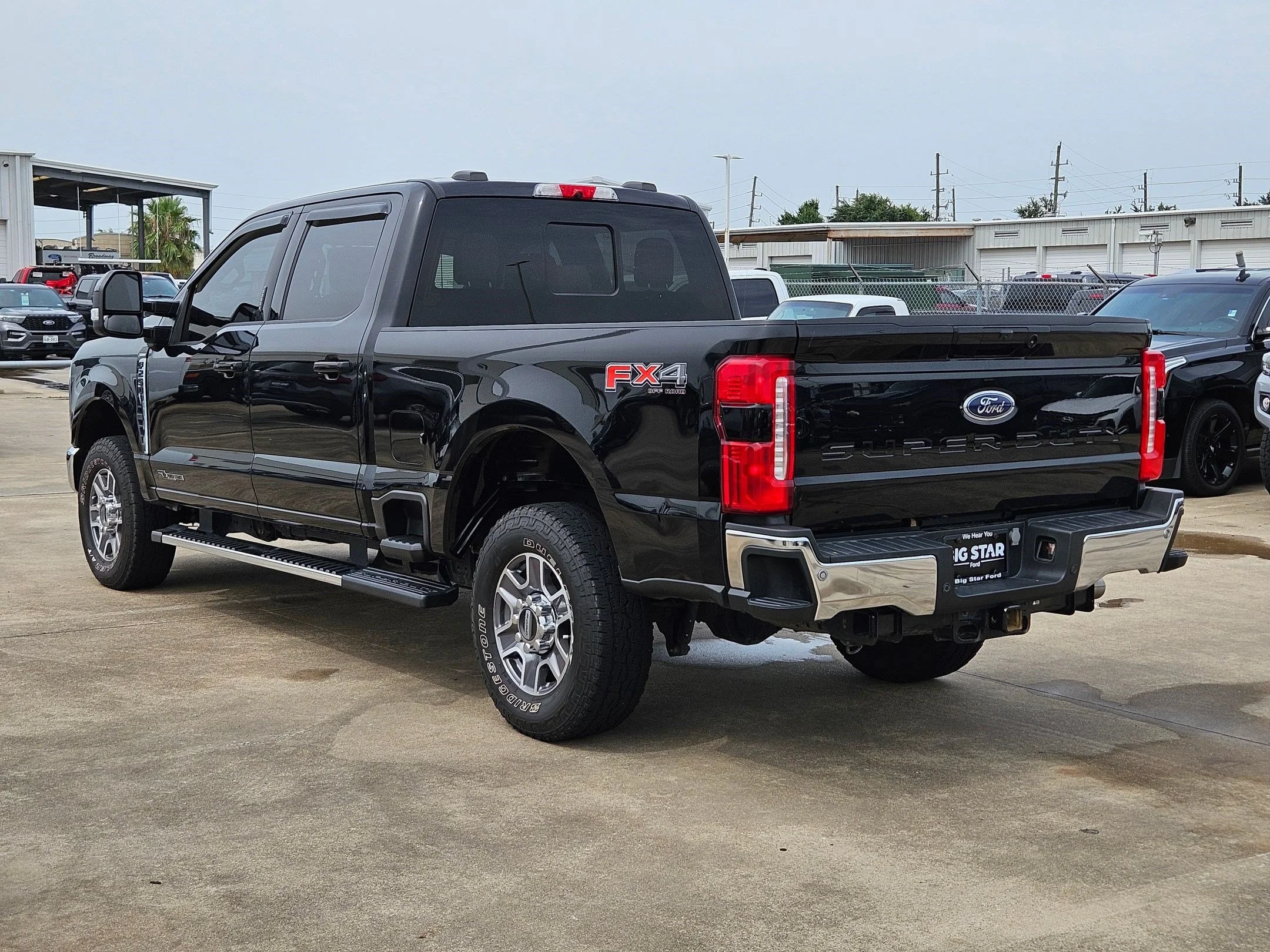 Used 2023 Black Metallic Ford Lariat image 5
