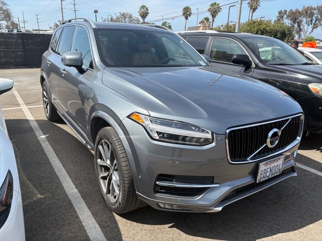 Used 2018 Gray Metallic Volvo T6 Momentum image 4