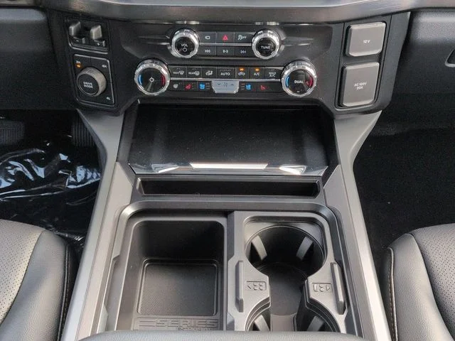 New 2026 Oxford White Ford F-450® Lariat® image 19
