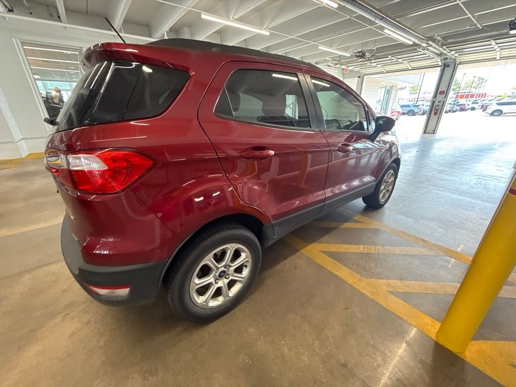 Used 2020 Ruby Red Metallic Tinted Clearcoat Ford SE image 4