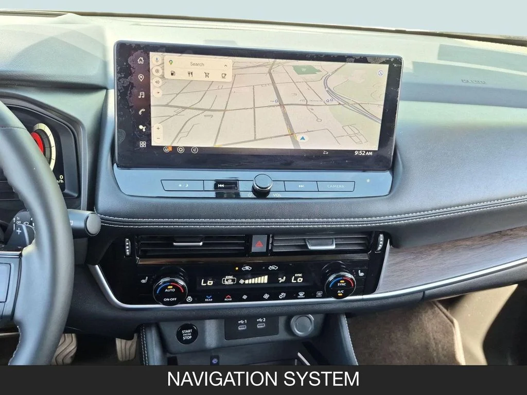 Used 2026 Gold Nissan Platinum image 28