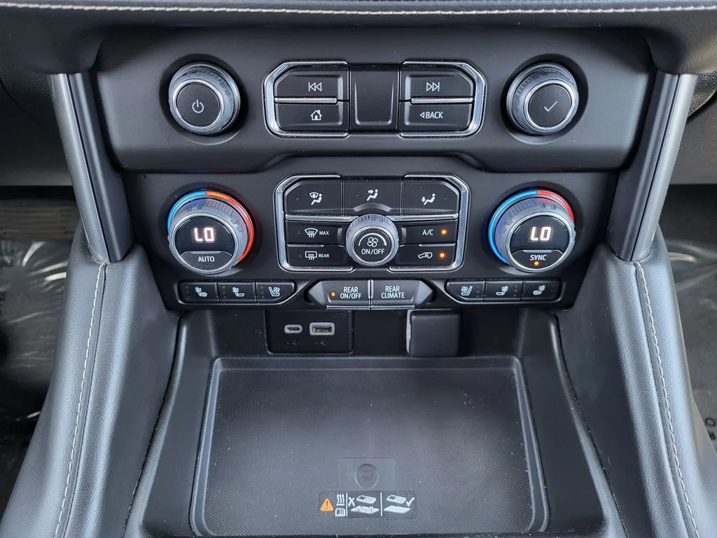 Used 2023 Summit White Chevrolet Premier image 15