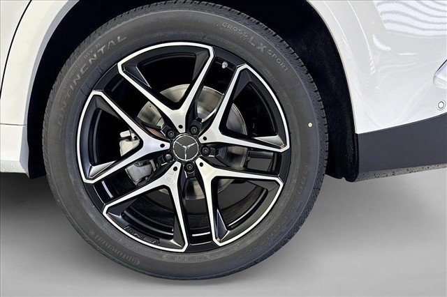 New 2026 MANUFAKTUR Moonlight White Metallic Mercedes-Benz AMG® GLE 53 image 59