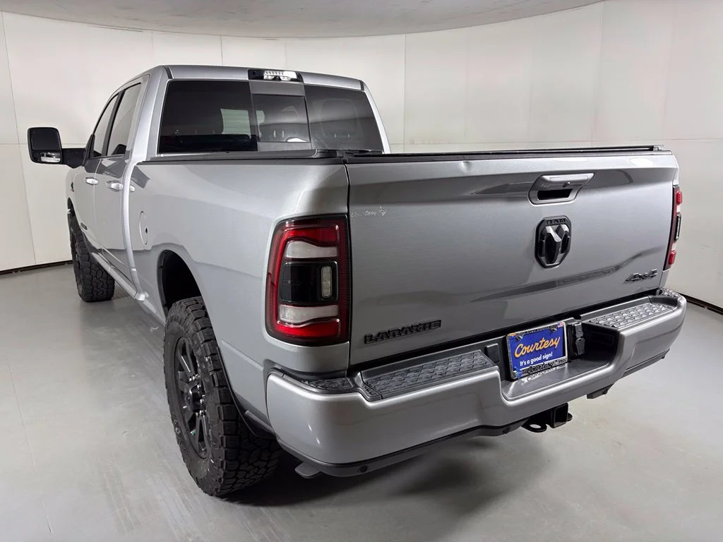 Used 2024 Silver Ram Laramie image 6
