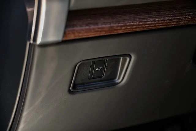 2026 Land Rover Range Rover SE - Photo 34