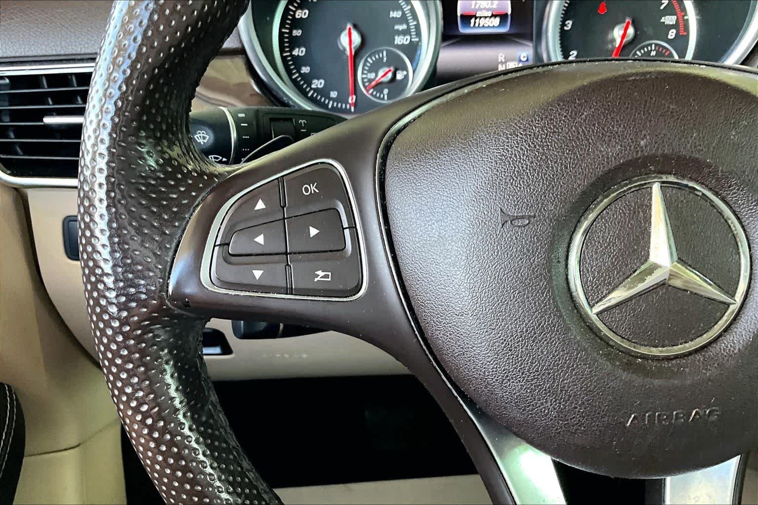 Used 2017 Black Mercedes-Benz GLE 350 image 23