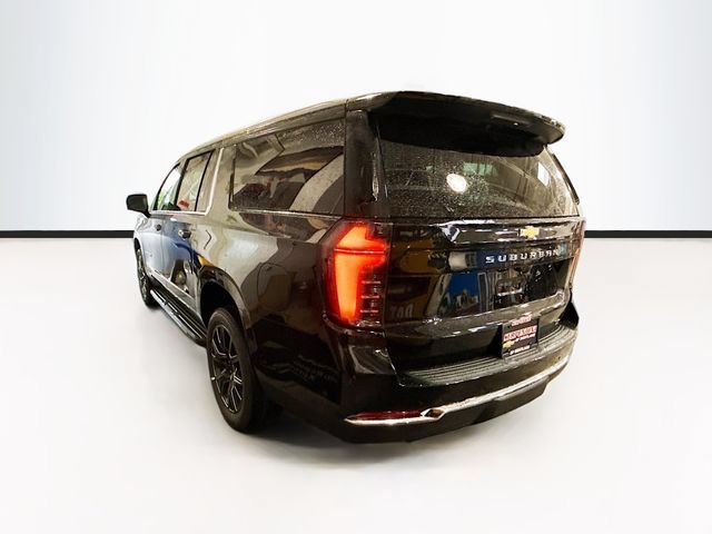2026 Chevrolet Suburban LT - Photo 8
