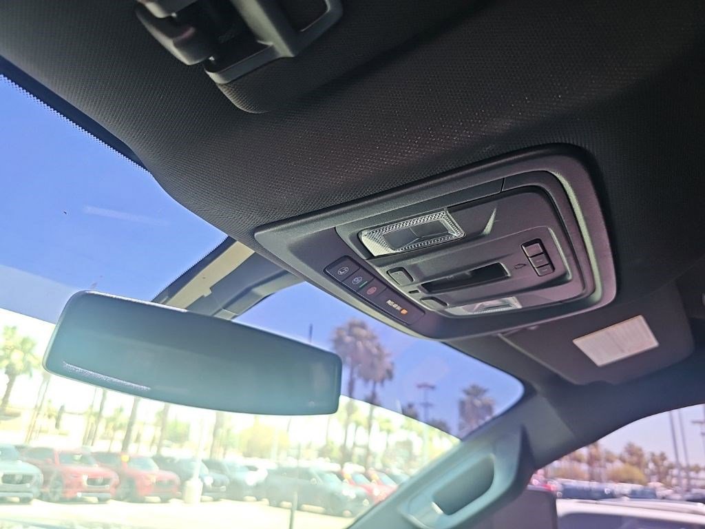 Used 2022 Onyx Black GMC AT4 image 12