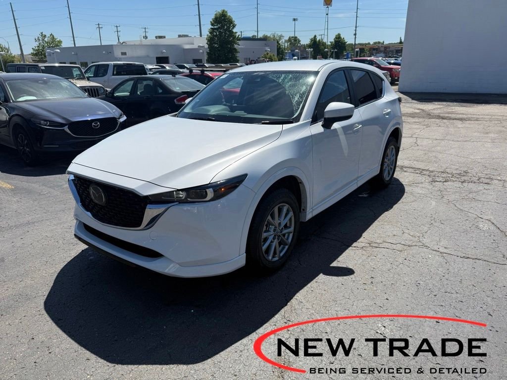 2025 Mazda CX-5 S Preferred package Auto AWD's photo