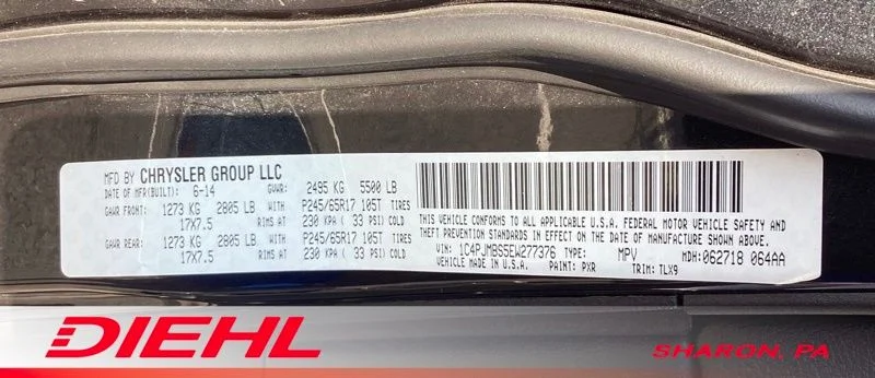 Used 2020 Black Jeep Latitude Plus image 9