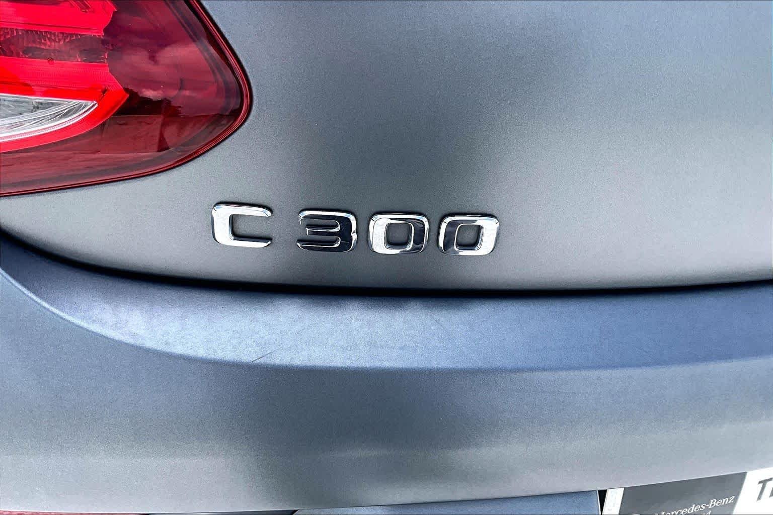 Used 2018 designo Selenite Grey Magno (Matte Finish) Mercedes-Benz C 300 image 30