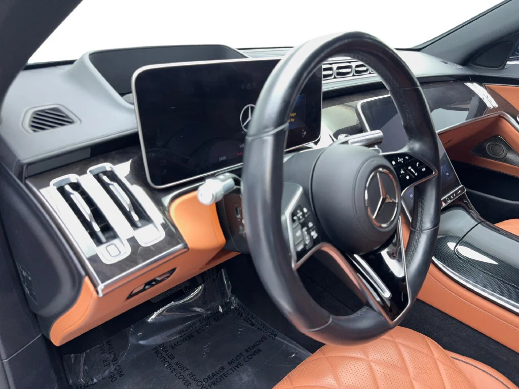 Used 2023 Green Mercedes-Benz S 500 image 49