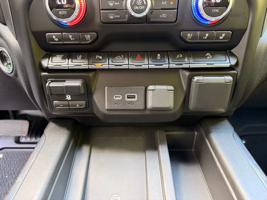 2022 GMC Sierra 3500 Denali HD Denali - Photo 22