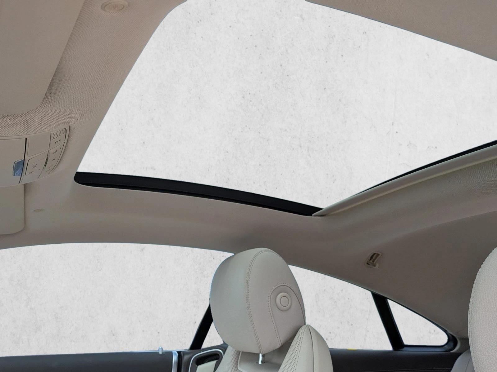Used 2019 Emerald Green Metallic Mercedes-Benz E 450 image 13