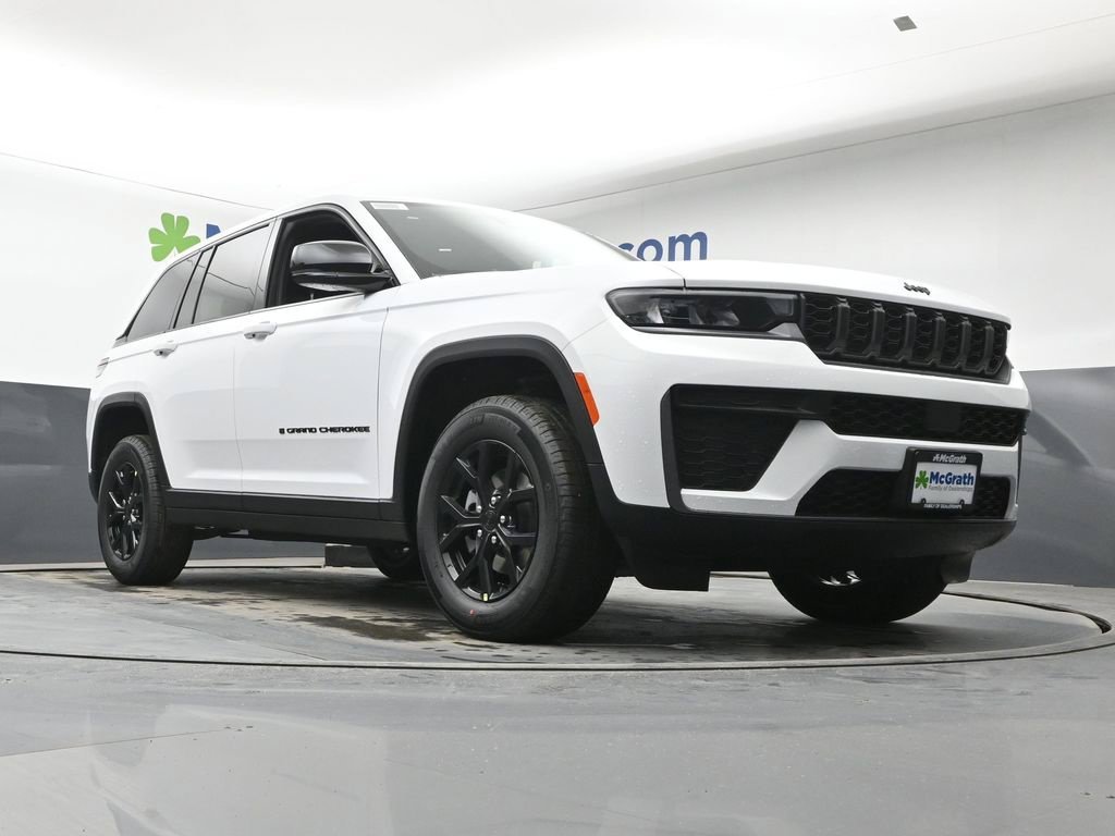 2026 Jeep Grand Cherokee Laredo - Photo 24