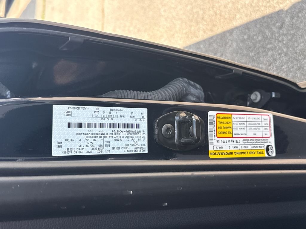 Used 2022 Blue Ford XLT image 21