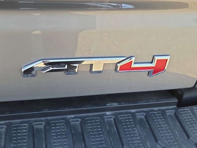 New 2026 Sterling Metallic GMC AT4 image 4