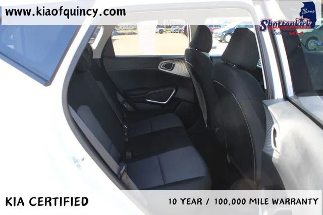 Used 2024 White Kia LX image 14
