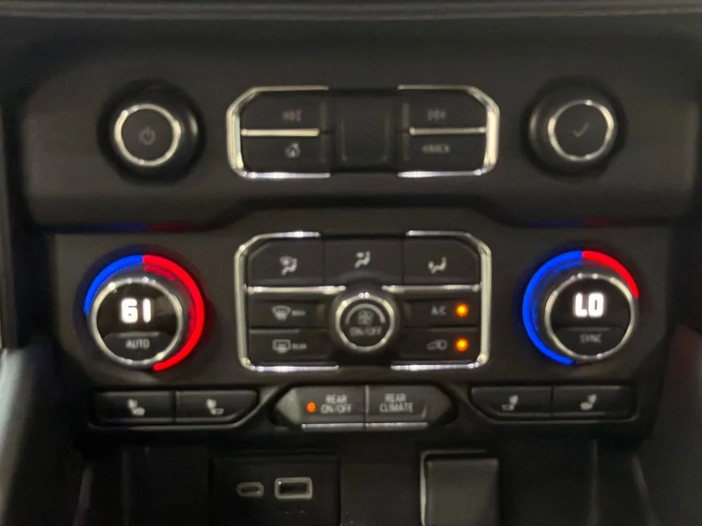Used 2024 Black Chevrolet Z71 image 17