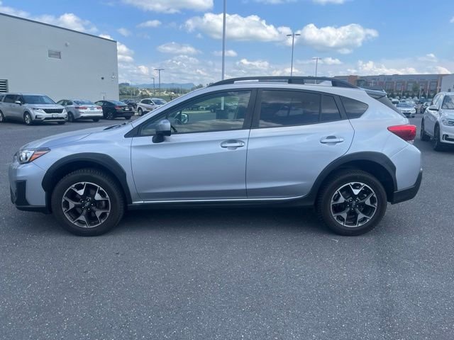 Used 2019 Silver Subaru 2.0i Premium image 8
