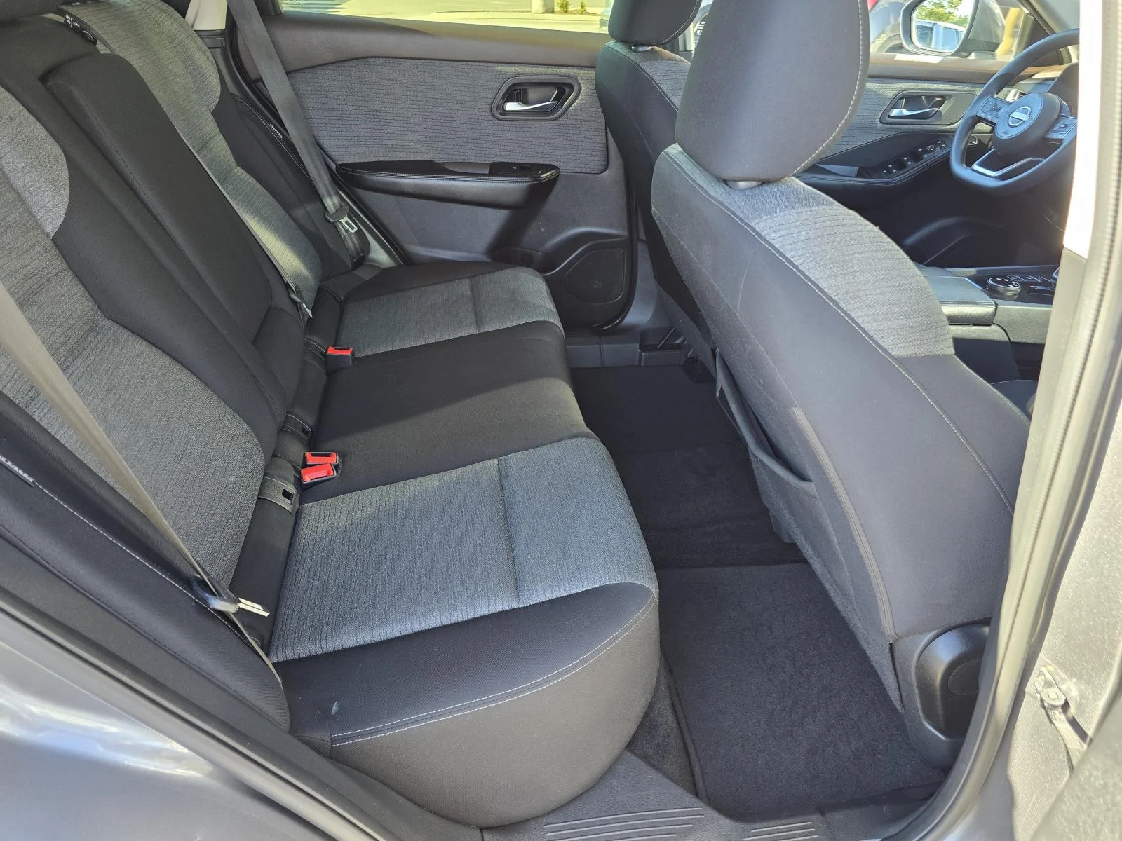 Used 2023 Gun Metallic Nissan SV image 20
