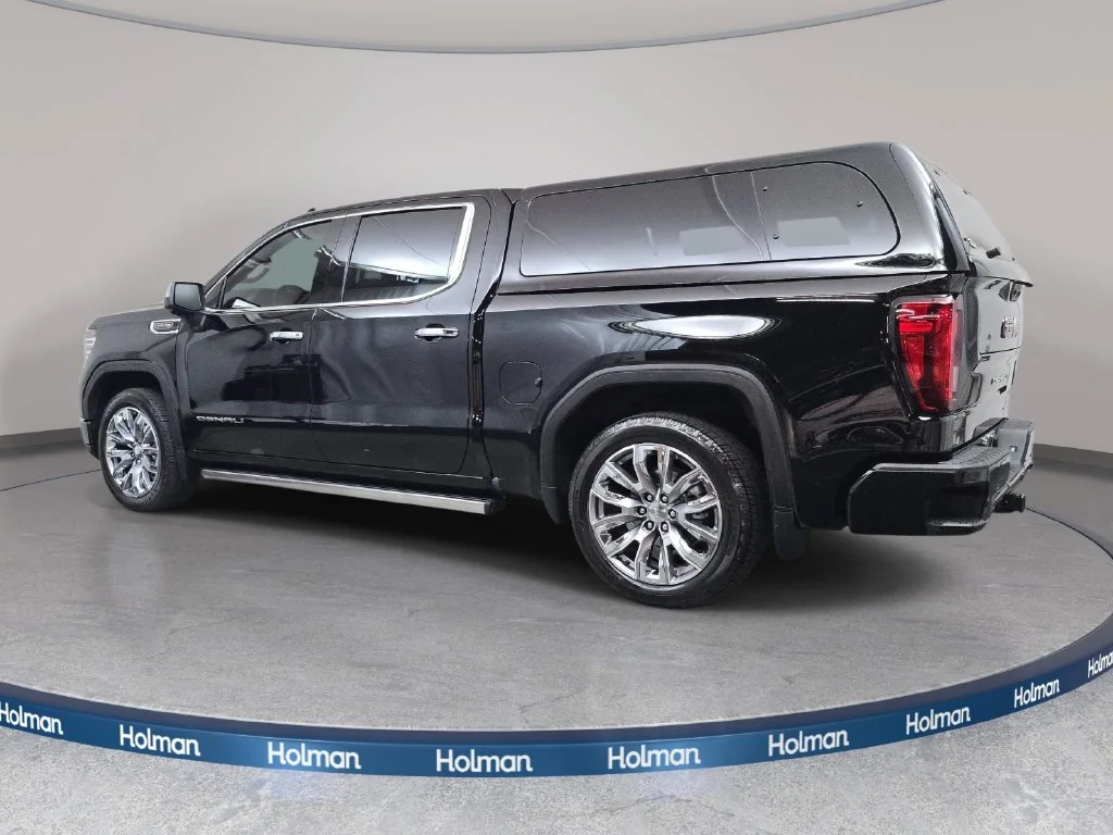 Used 2024 Black GMC Denali image 8