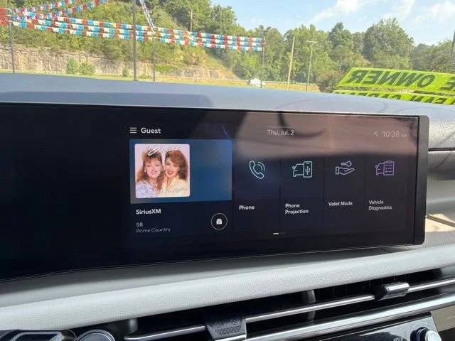 Used 2026 Silver Hyundai SEL image 40