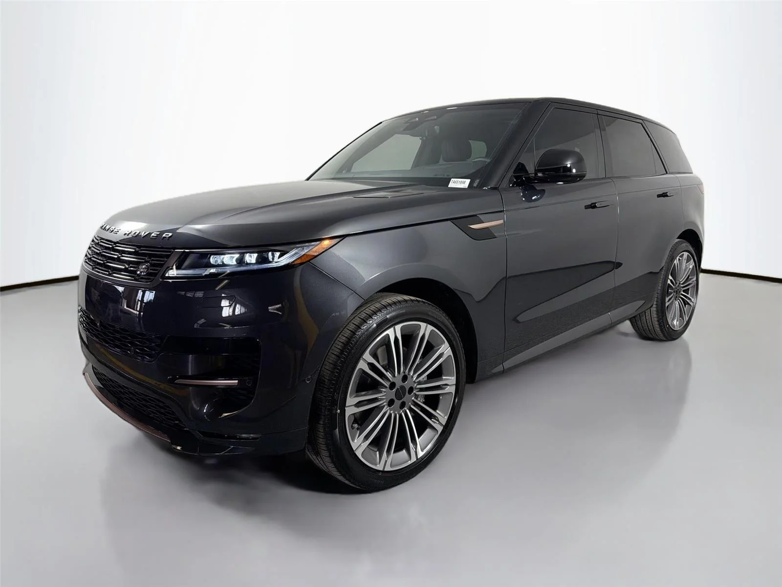 2026 Land Rover Range Rover Sport P400 MHEV Dynamic SE's photo