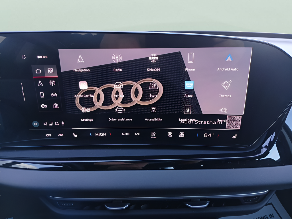 Used 2025  Audi 2.0T Premium image 18