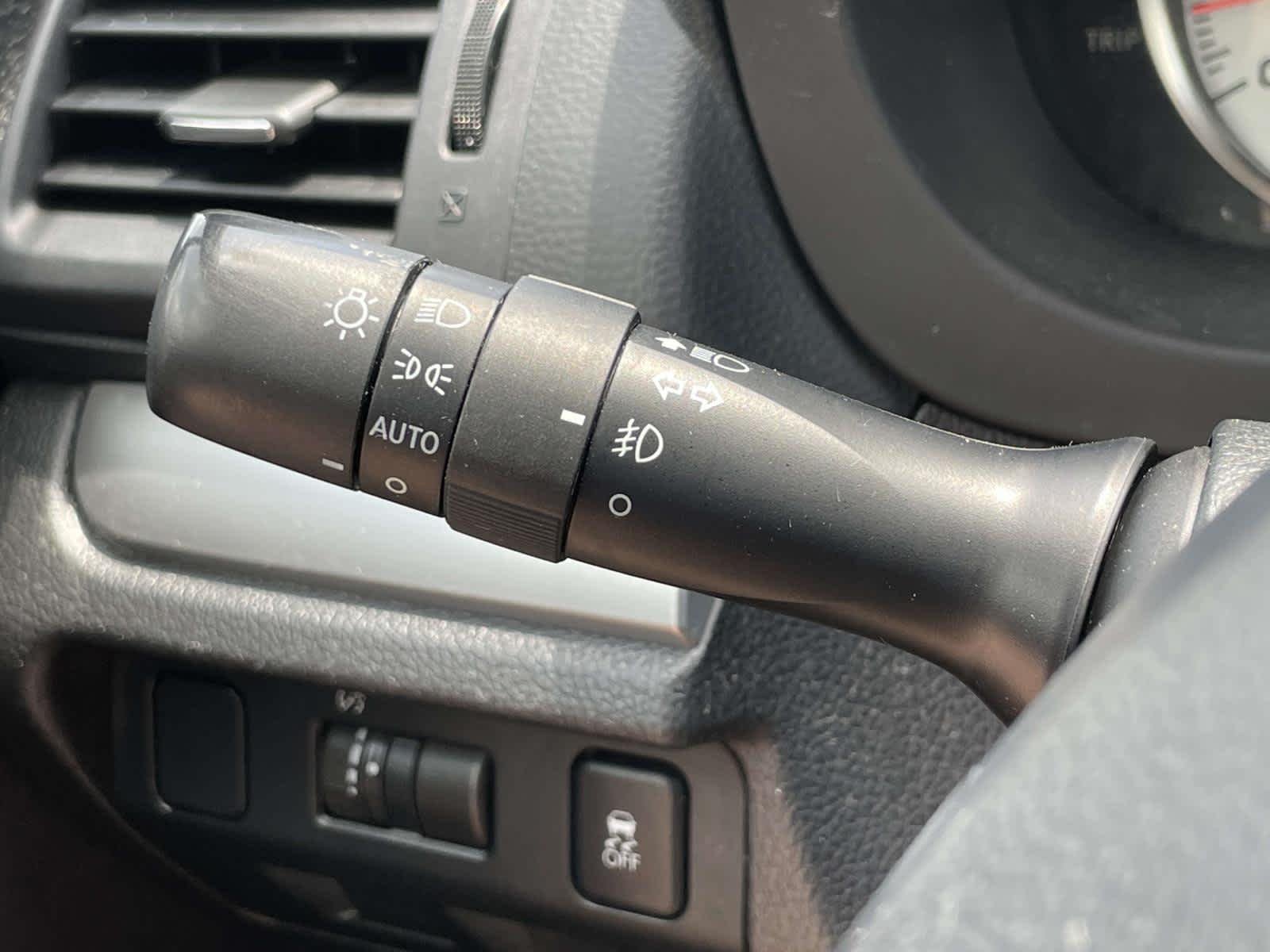 Used 2013 Marine Blue Pearl Subaru 2.0i Sport Limited image 30