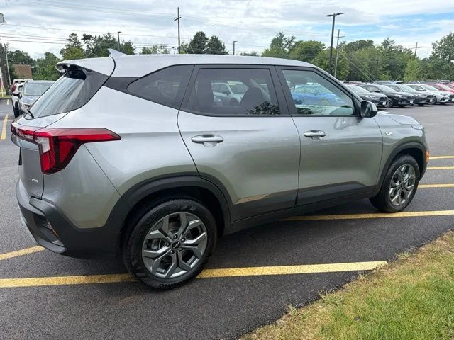 Used 2025 Gray Kia LX image 5
