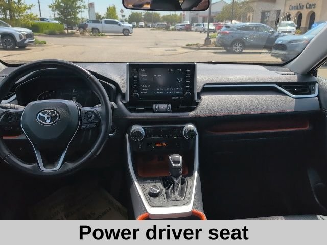 Used 2020 Pearl Toyota Adventure image 4