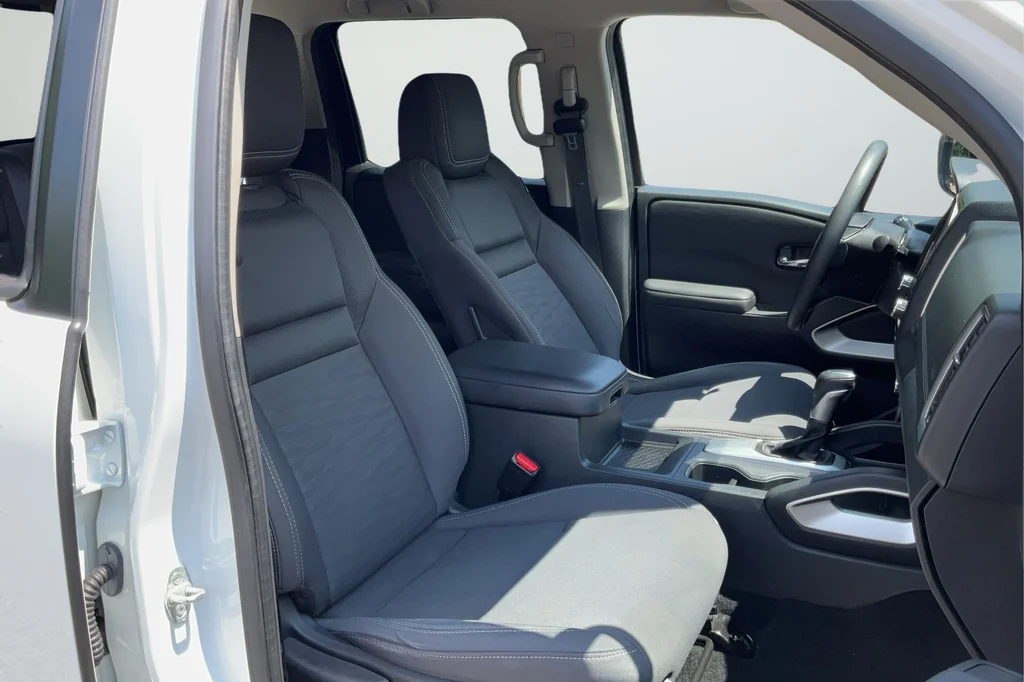 2022 Nissan Frontier SV - Photo 20