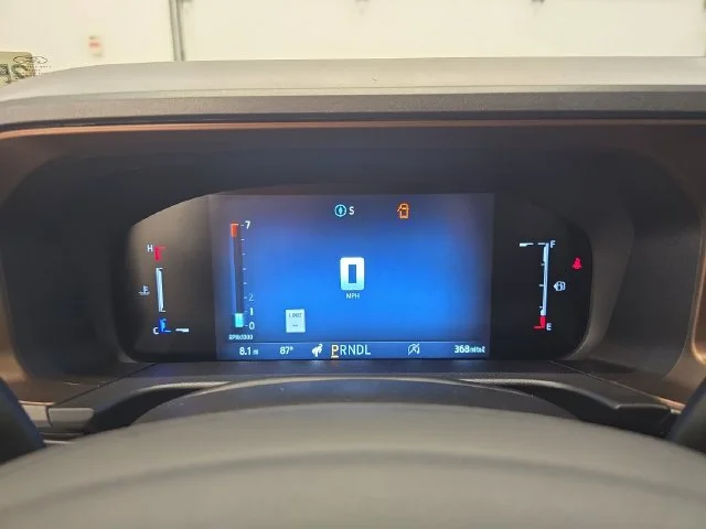 New 2026 Carbonized Gray Metallic Ford Outer Banks® image 31