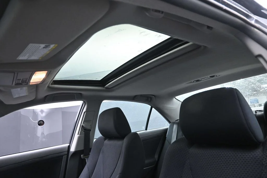 Used 2011 Gray Toyota SE image 21