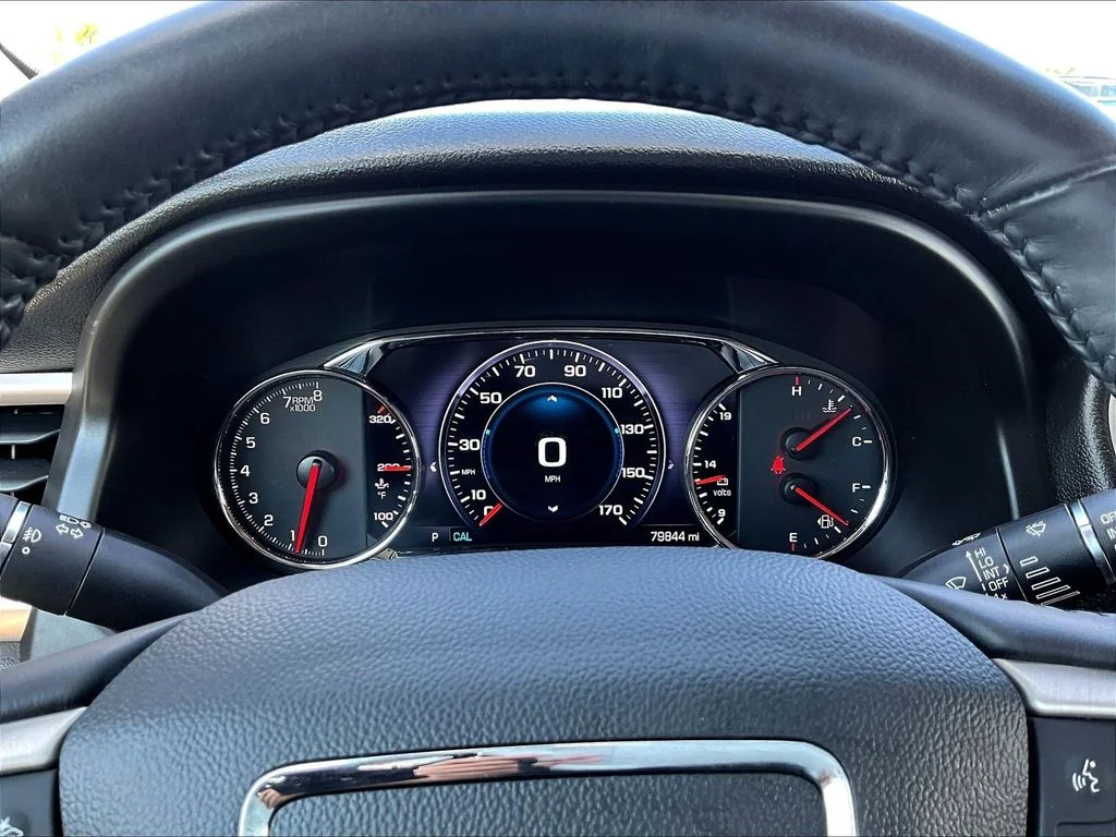 Used 2017 White GMC Denali image 17