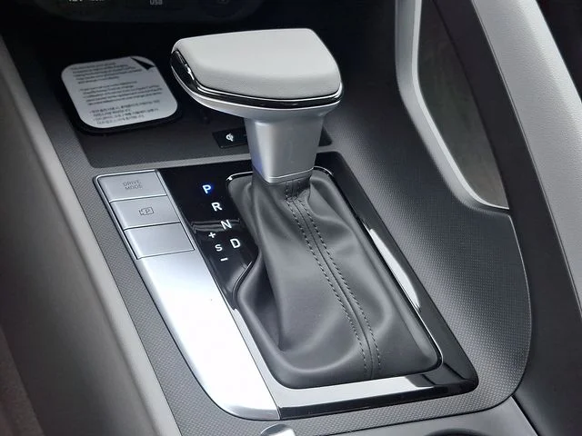 New 2026 White Hyundai SEL Sport image 17