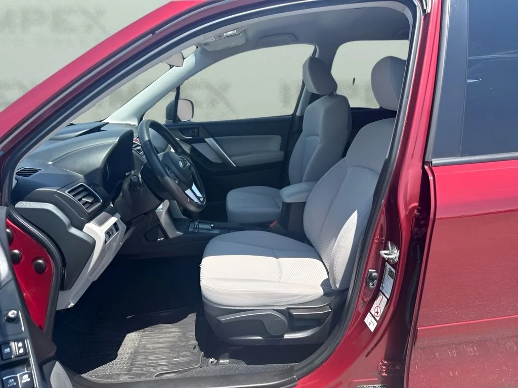 Used 2018 Red Subaru 2.5i image 5