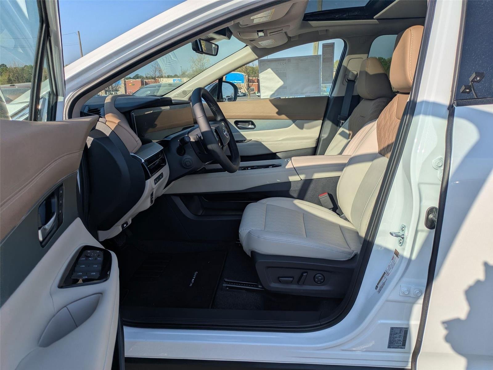 New 2026 Everest White Pearl TriCoat Nissan Platinum image 14