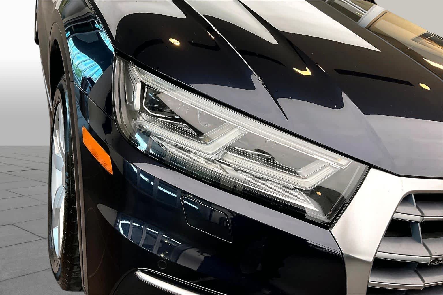 Used 2019 Moonlight Blue Metallic Audi Premium Plus image 27