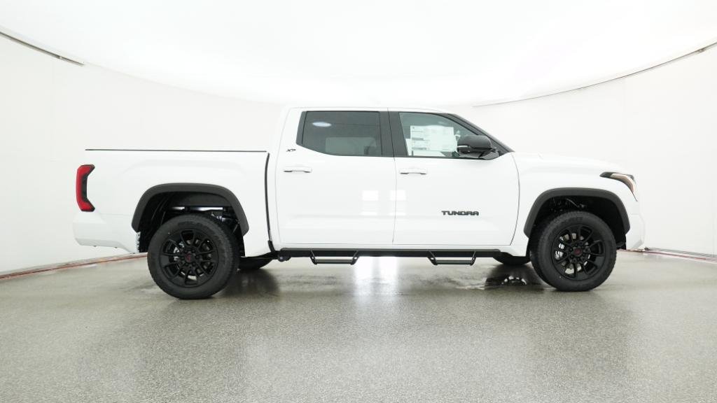 New 2026 Ice Cap Toyota SR5 image 10