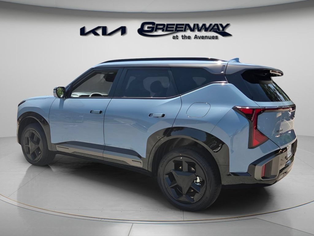 New 2027 Frost Blue Kia X-Line S image 5