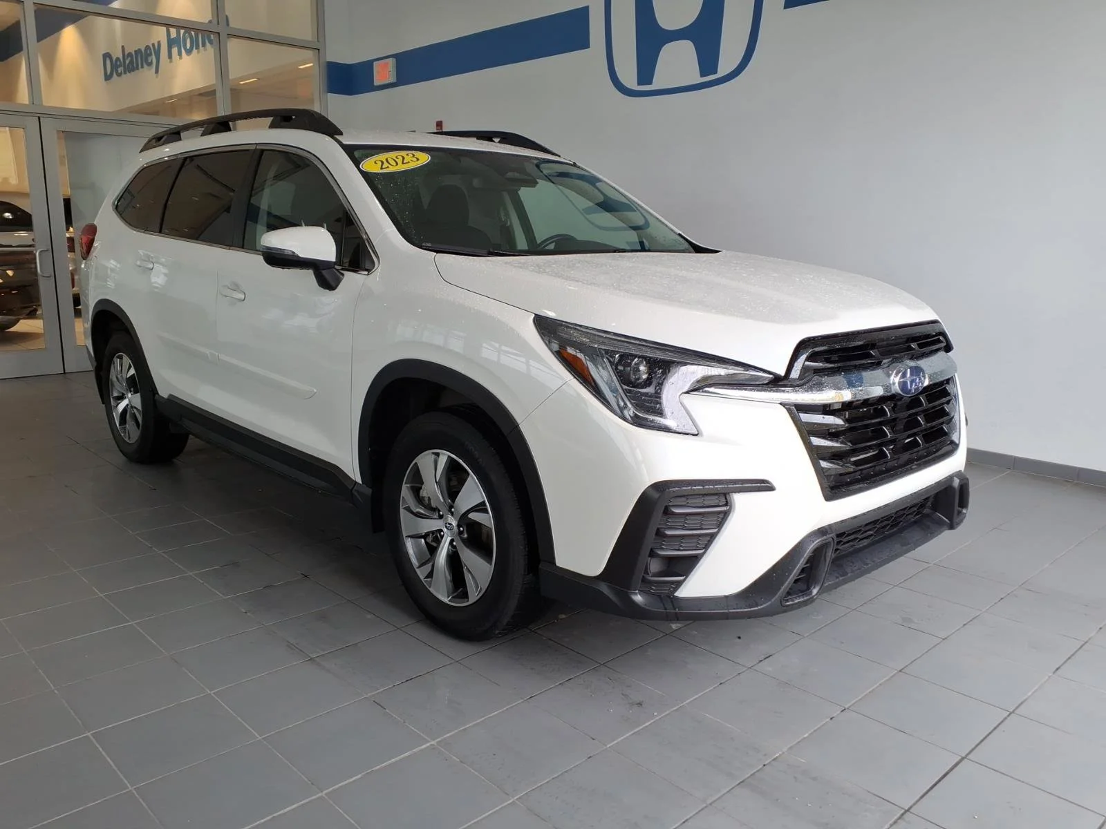 2023 Subaru Ascent Premium 8 Passenger's photo