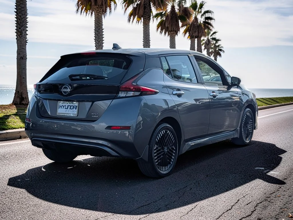 Used 2024 Gray Nissan SV Plus image 5