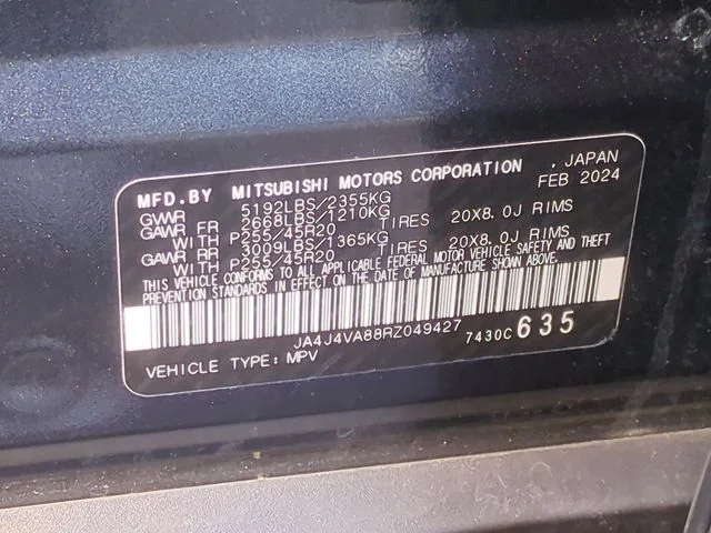 Used 2024  Mitsubishi SE Black Edition image 26